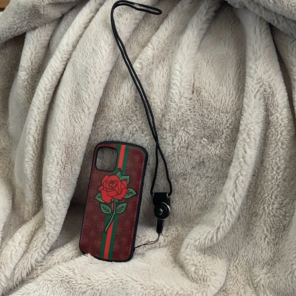 New Rose design phone case for iPhone 12